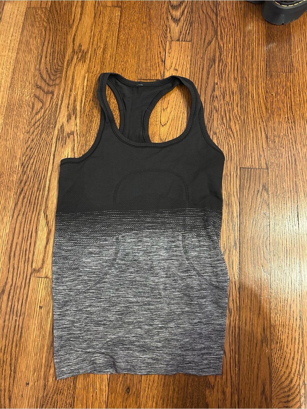 Lululemon Racerback Tank Top in Black and Heather Gray size 6